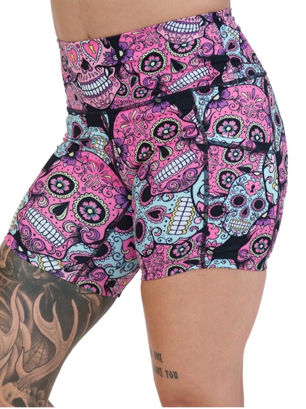 Constantly Varied Gear CVG OG Gym Shorts sugar Skulls Athletic Sz M 5” inseam